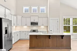 917 Tibetan St, Spartanburg, SC 29303 - Photo 5