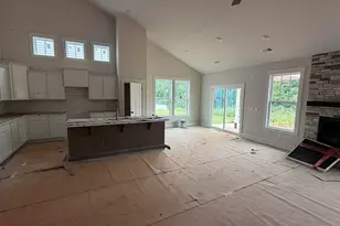 917 Tibetan St, Spartanburg, SC 29303 - Photo 3