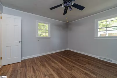 501 Cunningham Road, Taylors, SC 29687 - Photo 17