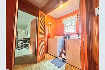 1003 W Main Street, Laurens, SC 29360 - Photo 15