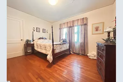 1003 W Main Street, Laurens, SC 29360 - Photo 9