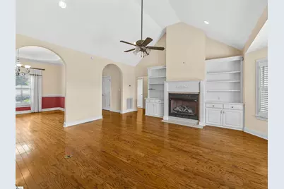 130 Roberts Meadow Loop, Spartanburg, SC 29307 - Photo 9