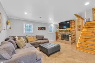6 Devonshire Ln, Greenville, SC 29617 - Photo 23