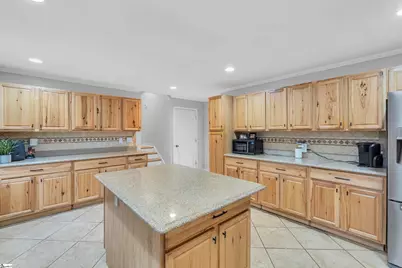 6 Devonshire Lane, Greenville, SC 29617 - Photo 9