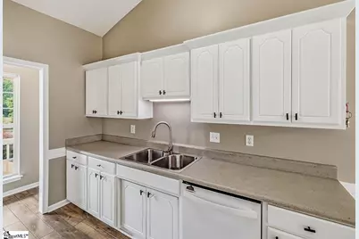 312 Carmichael Court, Boiling Springs, SC 29316 - Photo 11