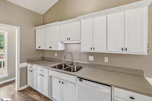 312 Carmichael Ct, Boiling Springs, SC 29316 - Photo 11
