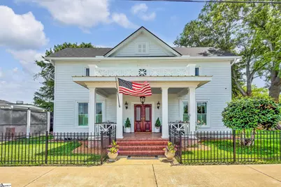 109 W Curtis Street, Simpsonville, SC 29681 - Photo 1