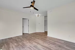 233 N Main St, Greenville, SC 29601 - Photo 15