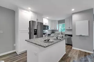 110 Lyons Ct, Simpsonville, SC 29681 - Photo 13