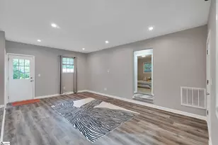 110 Lyons Ct, Simpsonville, SC 29681 - Photo 11
