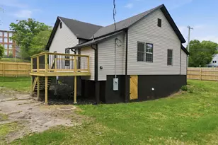 1 E 5th St, Greenville, SC 29611 - Photo 31