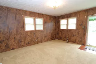127 Norris Ct, Spartanburg, SC 29306 - Photo 7
