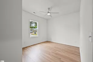 836 Melton Ave, Spartanburg, SC 29303 - Photo 13