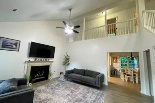 305 Goldenrain Way, Simpsonville, SC 29680 - Photo 5