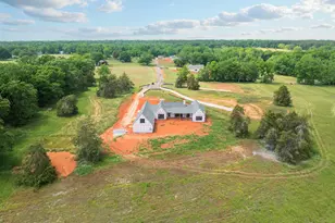 756 Garrison Rd, Pelzer, SC 29669 - Photo 3
