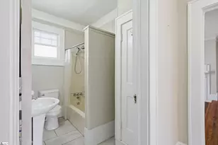 204 S 5th St, Easley, SC 29640 - Photo 19