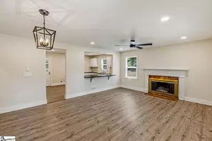 317 Cole St, Spartanburg, SC 29301 - Photo 9