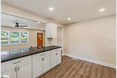 317 Cole Street, Spartanburg, SC 29301 - Photo 17