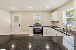317 Cole St, Spartanburg, SC 29301 - Photo 13