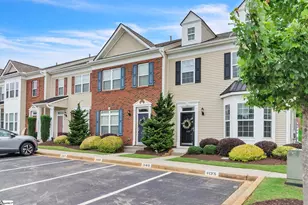 349 Intrepid Ct, Greer, SC 29650 - Photo 3