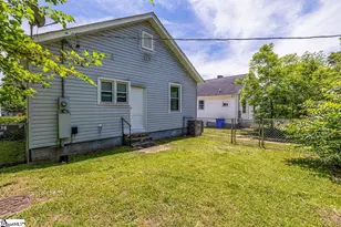 750 Maywood St, Spartanburg, SC 29303 - Photo 7