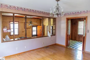 2014 Center St, Spartanburg, SC 29303 - Photo 11