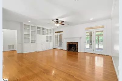 313 N Oakley Lane, Spartanburg, SC 29301 - Photo 3