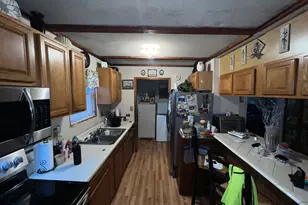 121 Holy St, Spartanburg, SC 29307 - Photo 7
