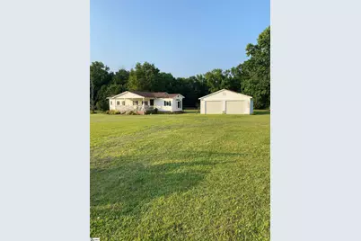 891 Charlottes Road, Clinton, SC 29384 - Photo 1