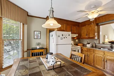 316 Angie Drive, Taylors, SC 29687 - Photo 5