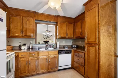 316 Angie Drive, Taylors, SC 29687 - Photo 31