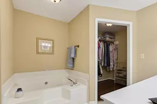 316 Angie Dr, Taylors, SC 29687 - Photo 15