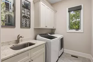 512 Chamblee Blvd, Greenville, SC 29615 - Photo 39