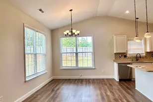 382 W Darby Rd, Greenville, SC 29609 - Photo 15