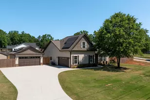 382 W Darby Rd, Greenville, SC 29609 - Photo 1
