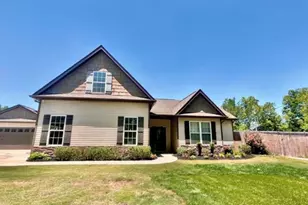 382 W Darby Rd, Greenville, SC 29609 - Photo 1