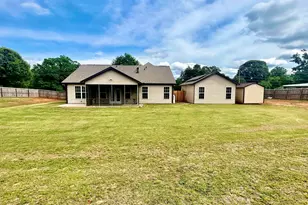 382 W Darby Rd, Greenville, SC 29609 - Photo 29