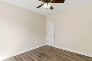 382 W Darby Rd, Greenville, SC 29609 - Photo 31