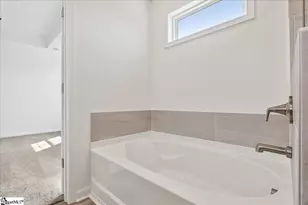 2045 Halton Oaks Dr, Spartanburg, SC 29303 - Photo 21
