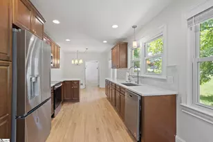 28 Buena Vista Ave, Greenville, SC 29607 - Photo 13