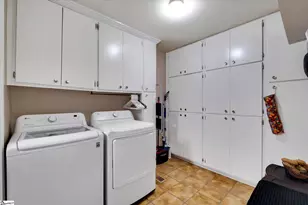 208 Hillandale Rd, Liberty, SC 29657 - Photo 21
