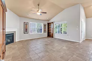105 Eagles View Ct, Easley, SC 29642 - Photo 5