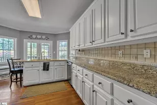 340 Teakwood Dr, Easley, SC 29640 - Photo 9