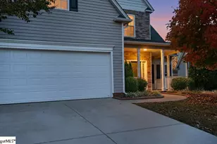 307 Grimes Dr, Simpsonville, SC 29681 - Photo 3