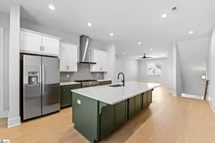 14 Whitner St, Greenville, SC 29601 - Photo 11