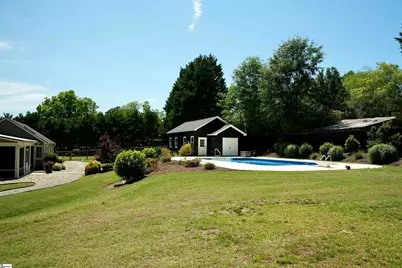 305 E Prince Road, Landrum, SC 29356 - Photo 37
