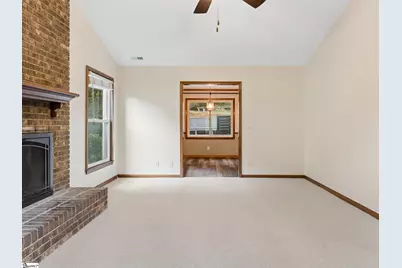 1606 Winding Way, Taylors, SC 29687 - Photo 3
