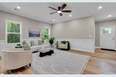 122 Stephenson Street Extension, Taylors, SC 29687 - Photo 3