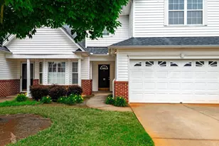 15 Cedar Rock Dr, Greer, SC 29650 - Photo 3