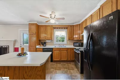 18 Fairlane Drive, Mauldin, SC 29662 - Photo 13